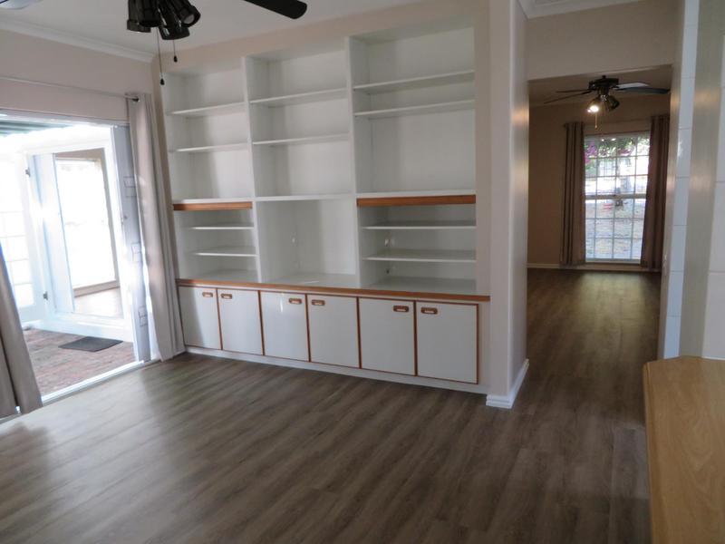 3 Bedroom Property for Sale in Zevenwacht Farm Village Western Cape